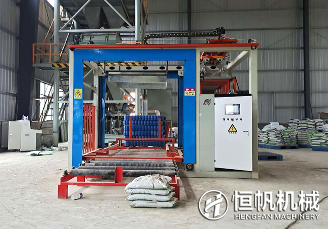 “省時(shí)省心又省力”全自動(dòng)有機(jī)肥碼垛機(jī)為生物有機(jī)肥生產(chǎn)保駕護(hù)航(圖1) 碼垛機(jī)器人