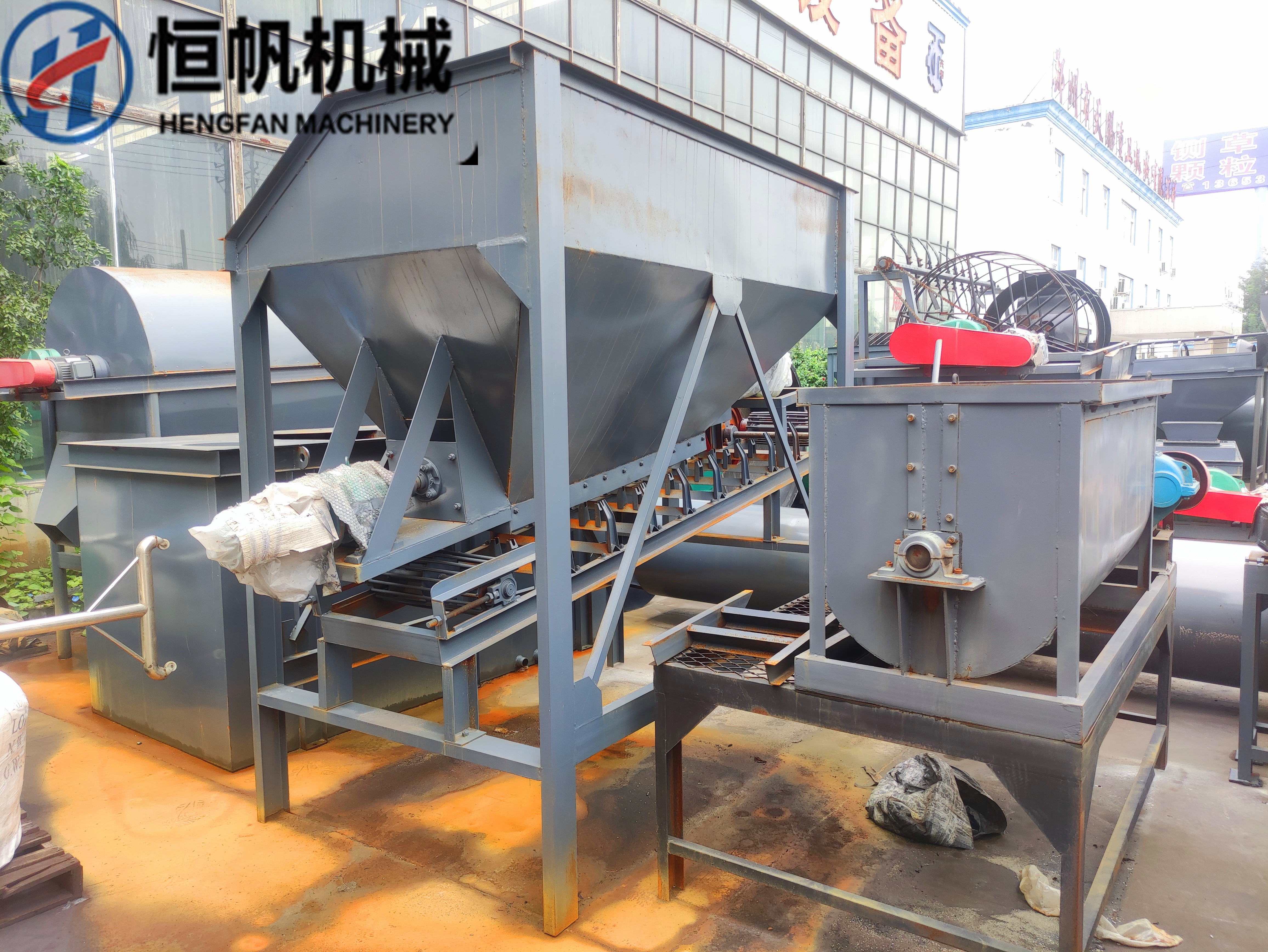 機(jī)肥生產(chǎn)設(shè)備一般要投多少錢？(圖1)